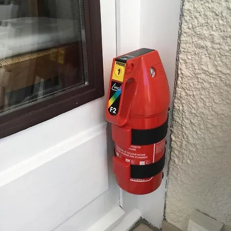 Le Tilburg * Гранкан-Мези