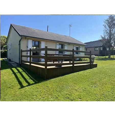 Le Tilburg Nyaraló Grandcamp-Maisy